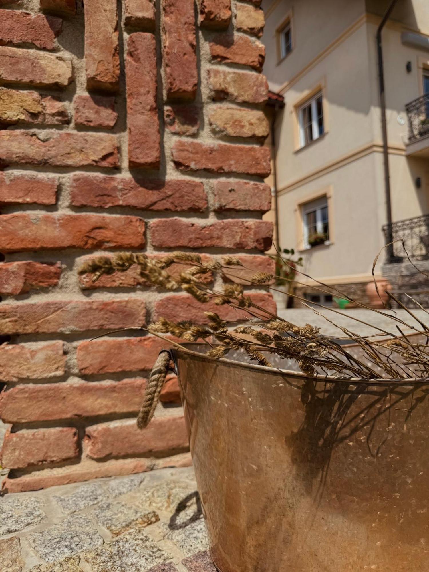 Apartamenty Agroturystyczne Papiernia Niedźwiedź エクステリア 写真