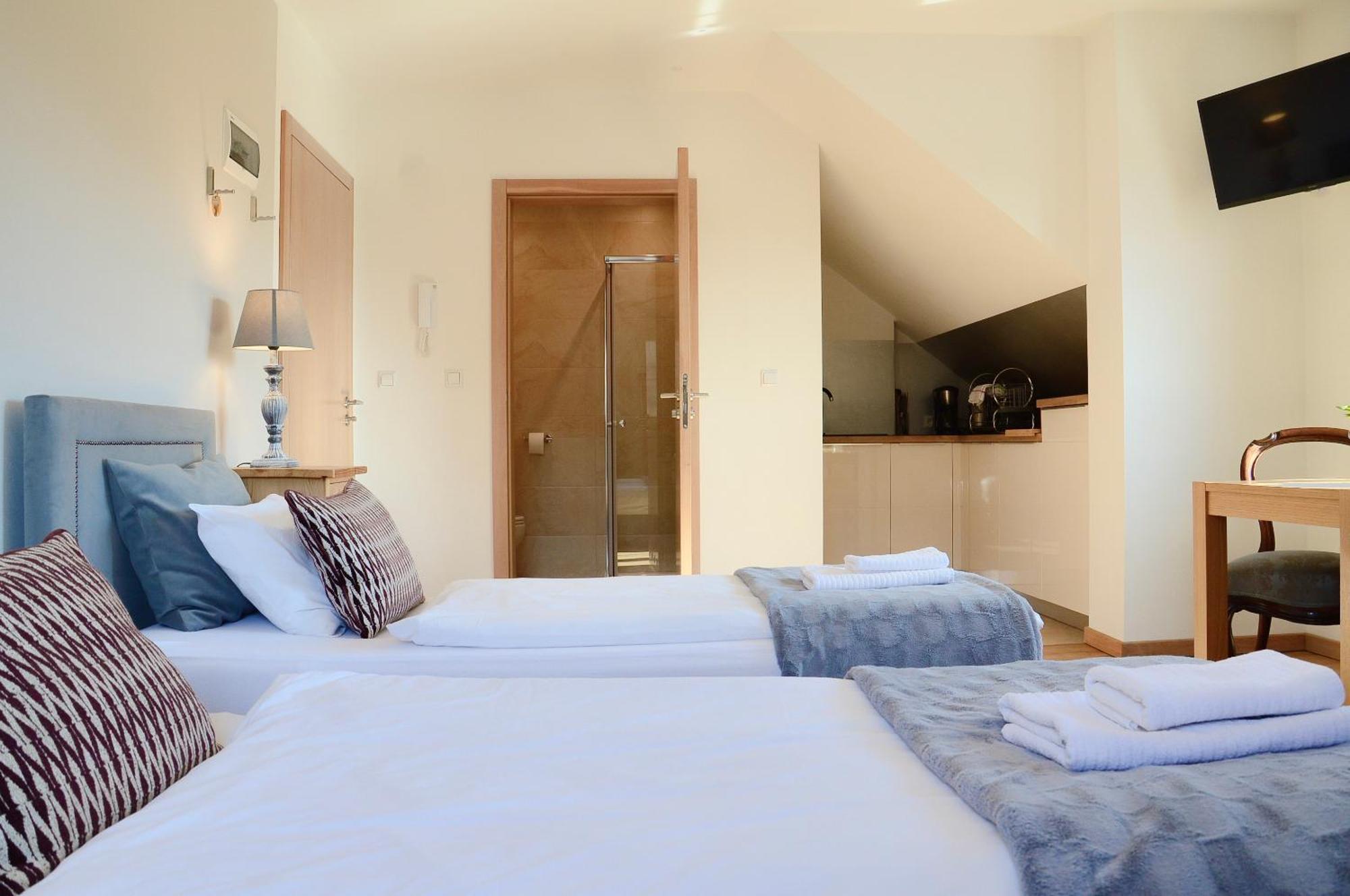 Apartamenty Agroturystyczne Papiernia Niedźwiedź エクステリア 写真